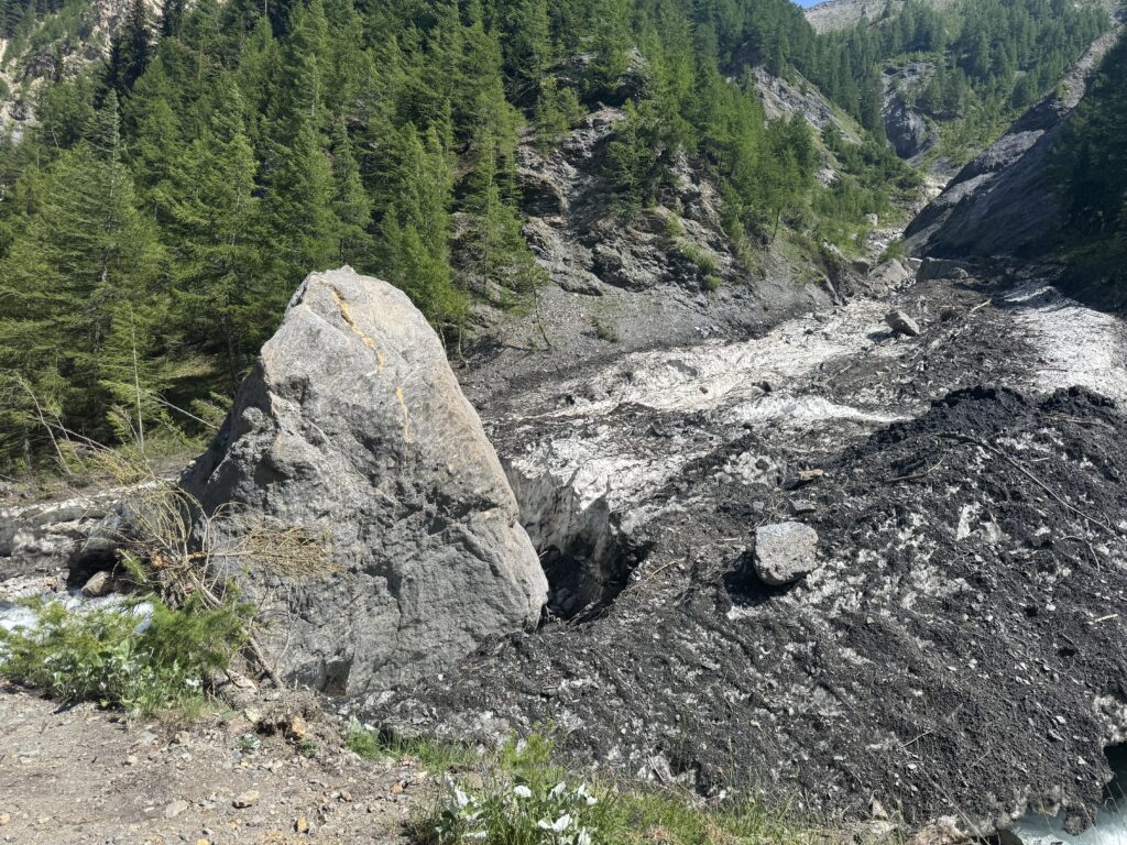 Rocher Val Veny